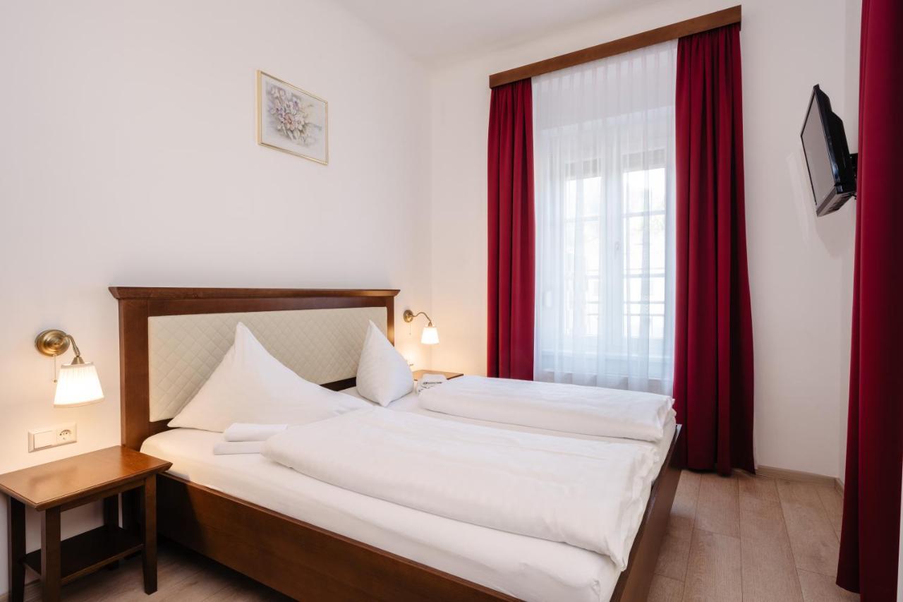 Landhotel Freitag Sankt Paul im Lavanttal Cameră foto